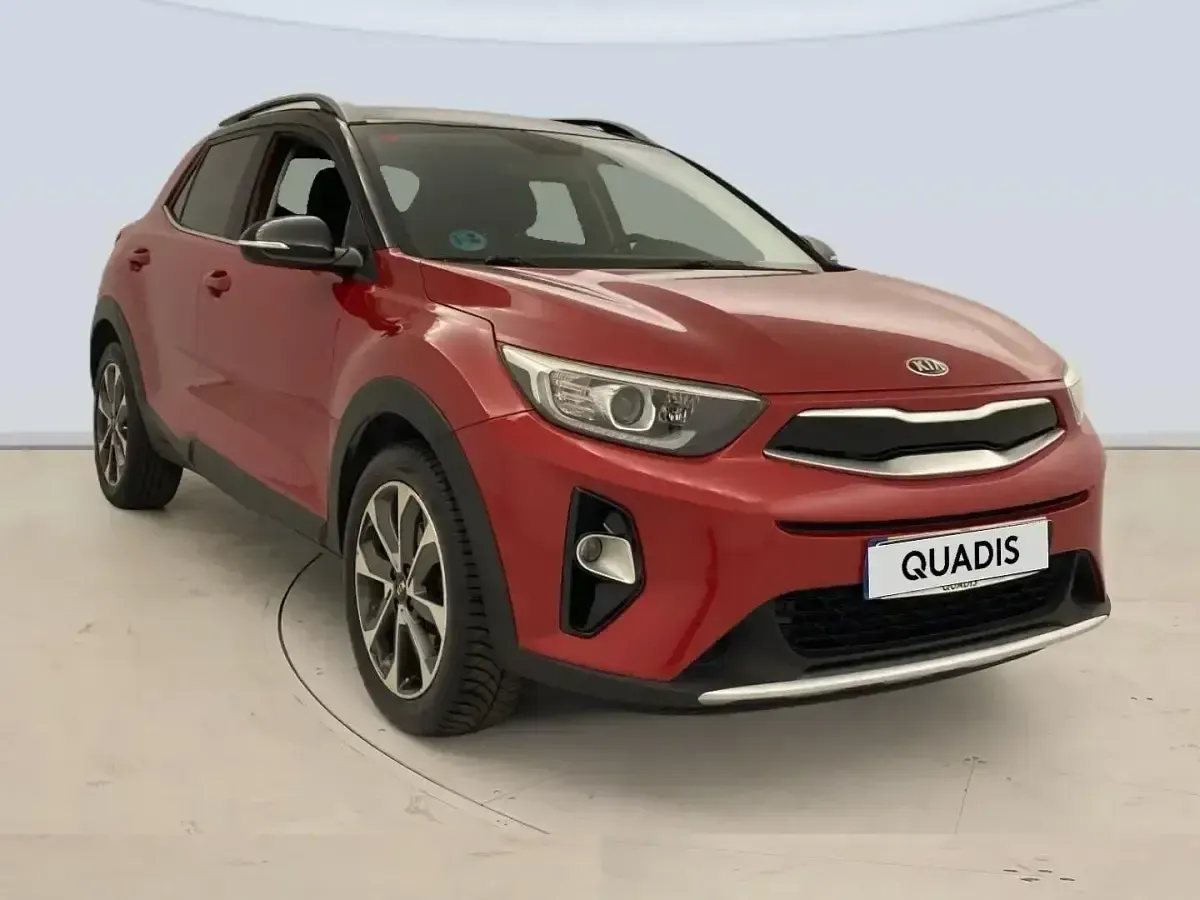 Usado Kia Stonic 100 CV (73 kW) 2019 Rojo SUV