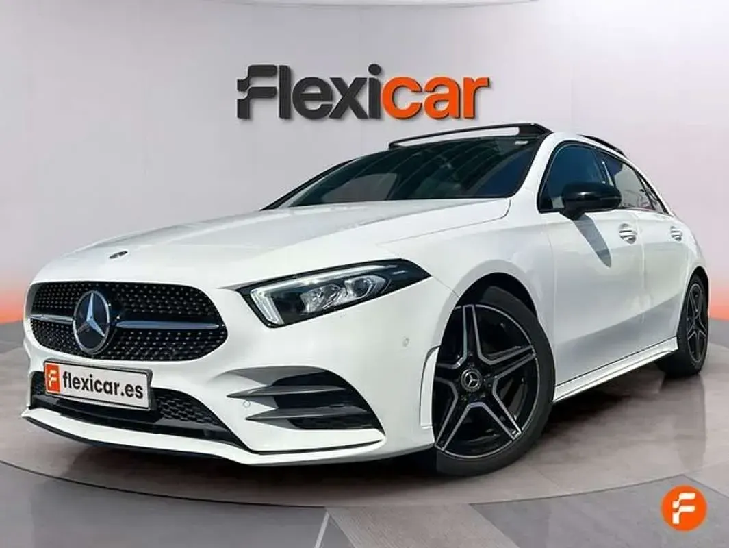 Usado Mercedes A200 163 CV (119 kW) 2019 Blanco Berlina
