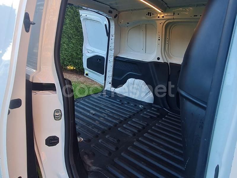 Usado Opel Combo Life Business Edition 102 CV (75 kW) 2022 Blanco Monovolumen