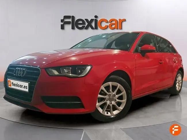 Usado Audi A3 115 HP (84 kW) 2016 Vermelho