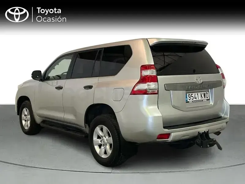 Usado Toyota Land Cruiser 177 CV (130 kW) 2016 Gris / plata SUV