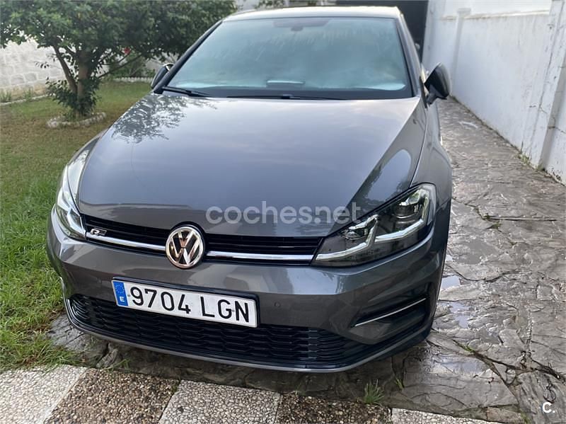 Usado VW Golf VII Sport 150 CV (110 kW) 2020 Gris / plata Berlina