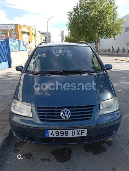 Usado VW Sharan Comfortline 204 CV (150 kW) 2002 Azul Monovolumen