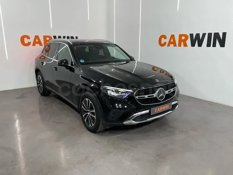 Usado Mercedes GLC220 197 CV (144 kW) 2023 Negro SUV