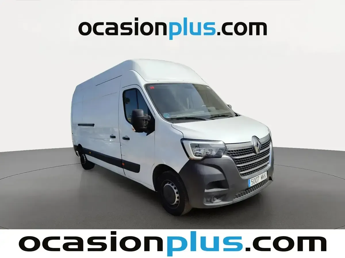 Usado Renault Master 135 CV (99 kW) 2023 Blanco Monovolumen