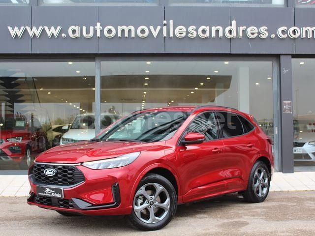 Rojo Usado 2024 Ford Kuga ST-Line SUV | 30.900 € (Un poco caro) - Imagen 1/4