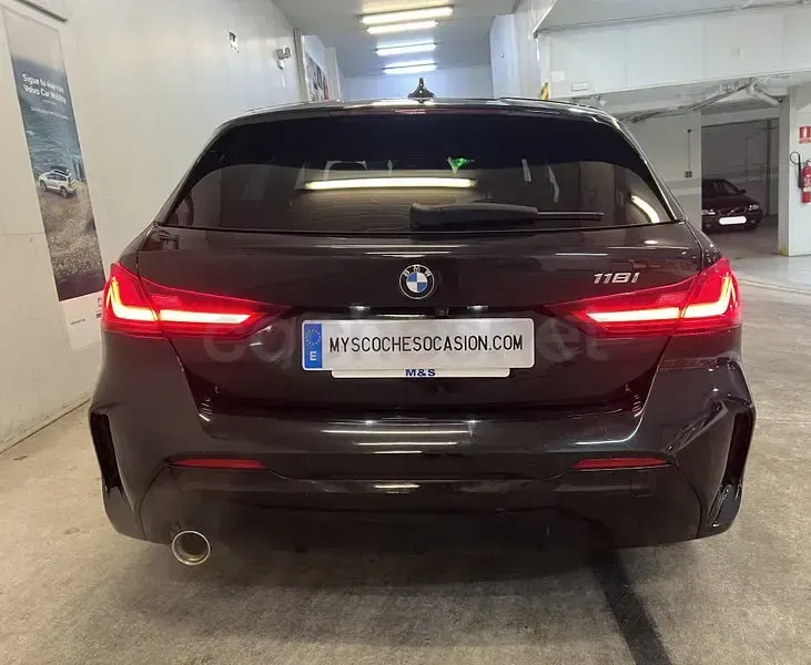 Usado BMW 118 136 CV (100 kW) 2020 Negro Berlina