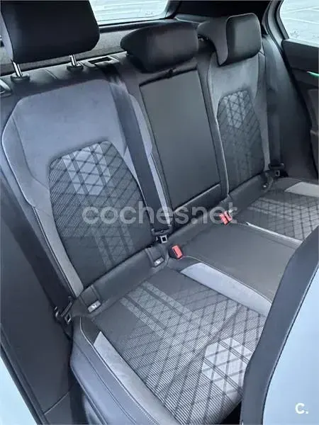 Usado VW Golf VII R-line 150 CV (110 kW) 2020 Blanco Berlina