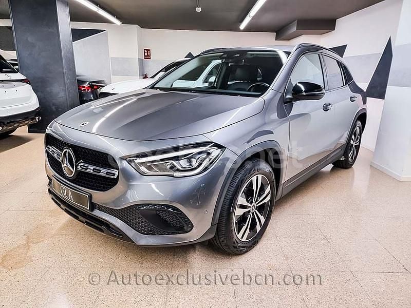 Gris / plata Usado 2022 Mercedes GLA250 SUV | 37.990 € (Precio justo) - Imagen 1/4