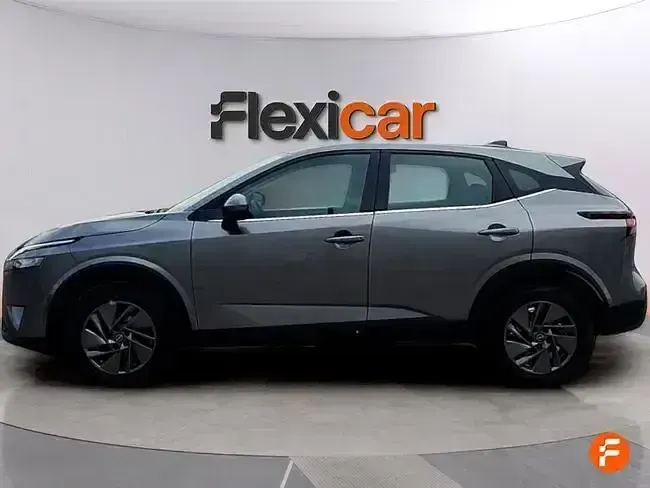 Usado Nissan Qashqai Acenta 140 CV (102 kW) 2024 Gris SUV