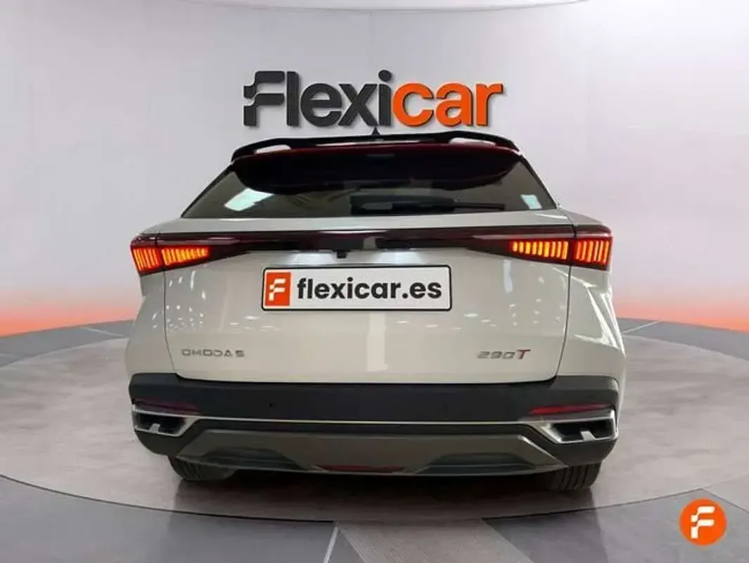 Usado Omoda 5 185 CV (136 kW) 2024 Blanco SUV