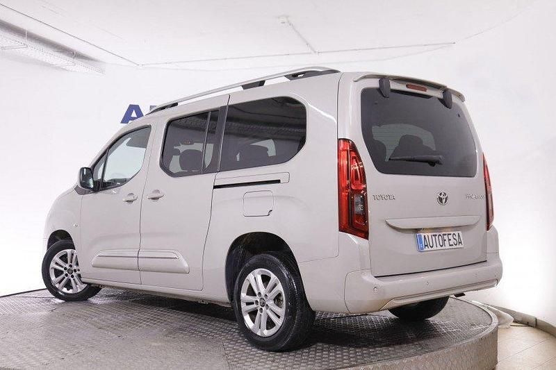 Usado Toyota Proace Verso Active 131 CV (96 kW) 2021 Gris Familiar