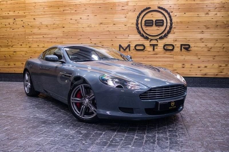 Usado Aston Martin DB9 476 CV (350 kW) 2009 Gris / plata Coupe