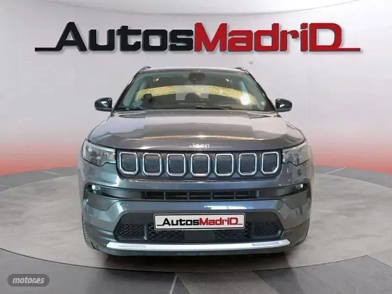Usado Jeep Compass Limited 130 CV (95 kW) 2023 Gris SUV
