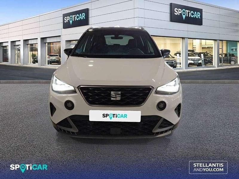 Usado Seat Arona FR 91 CV (66 kW) 2021 Blanco SUV