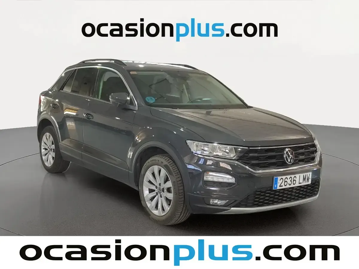 Usado VW T-Roc Advance 110 CV (80 kW) 2021 Gris SUV