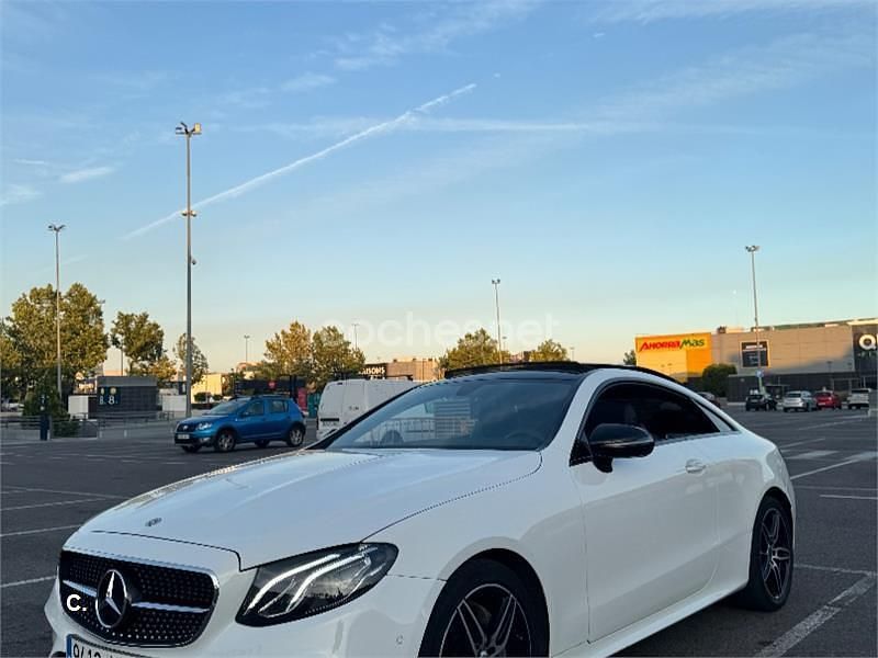 Usado Mercedes E220 194 CV (142 kW) 2019 Blanco Coupe
