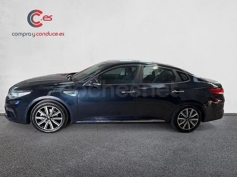 Usado Kia Optima GT-Line 180 CV (132 kW) 2019 Azul Berlina