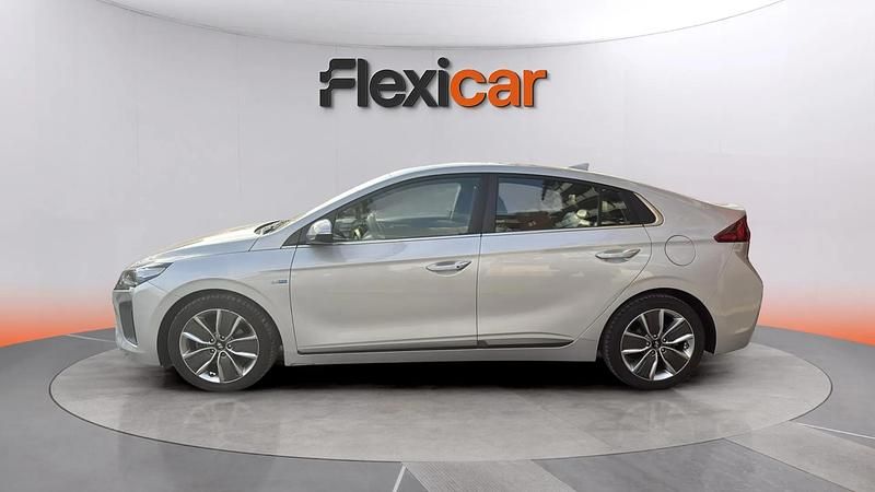 Usado Hyundai Ioniq 141 CV (103 kW) 2018 Gris Utilitario
