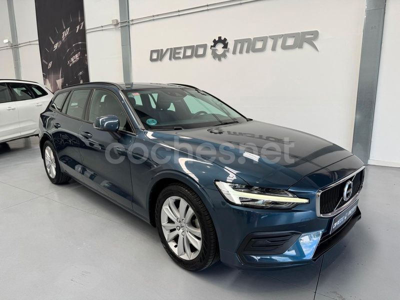 Azul Usado 2019 Volvo V60 Momentum Familiar | 22.990 € (Caro) - Imagen 1/4