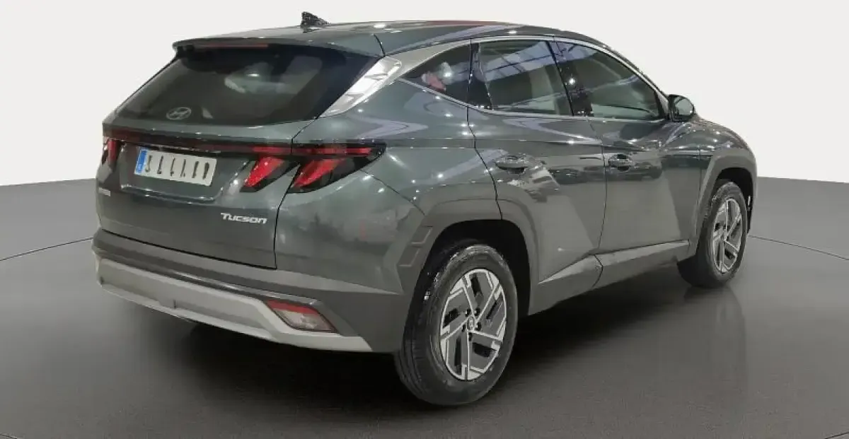 Nuevo Hyundai Tucson Blackline 239 CV (175 kW) 2026 Verde SUV