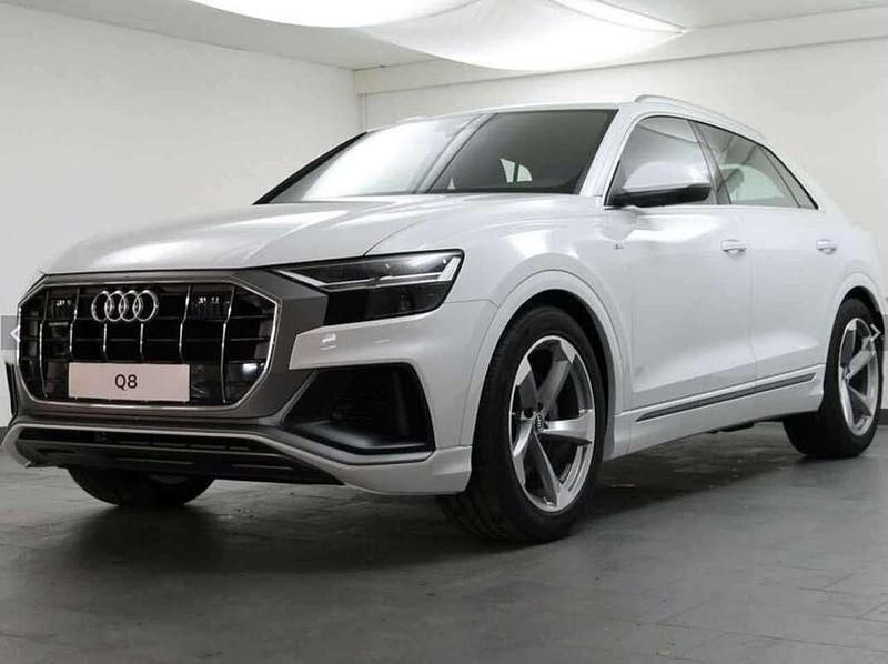 Blanco Usado 2019 Audi Q8 S-Line SUV | 69.000 € (Caro) - Imagen 1/4