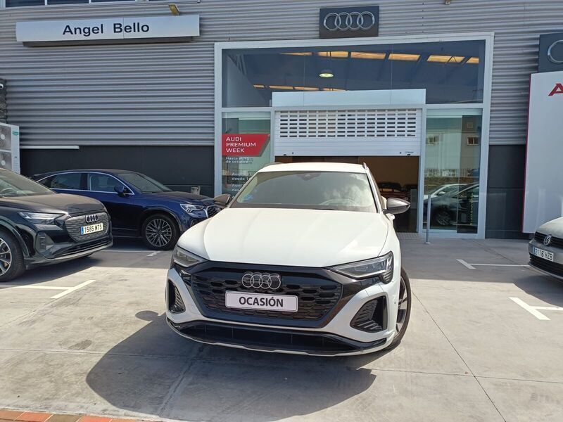 Blanco Usado 2023 Audi e-tron S-Line SUV | 68.900 € - Imagen 1/4