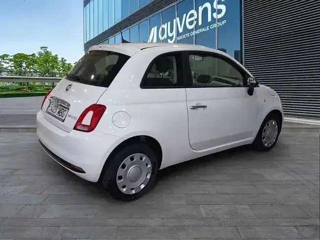 Usado Fiat 500 71 CV (52 kW) 2022 Blanco Utilitario