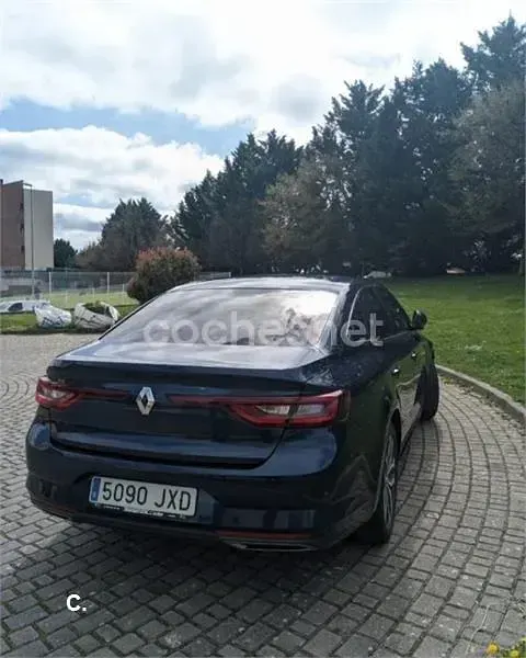 Usado Renault Talisman Zen 130 CV (95 kW) 2017 Azul Berlina
