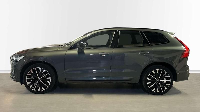 Usado Volvo XC60 Ultra 252 CV (185 kW) 2025 Verde SUV