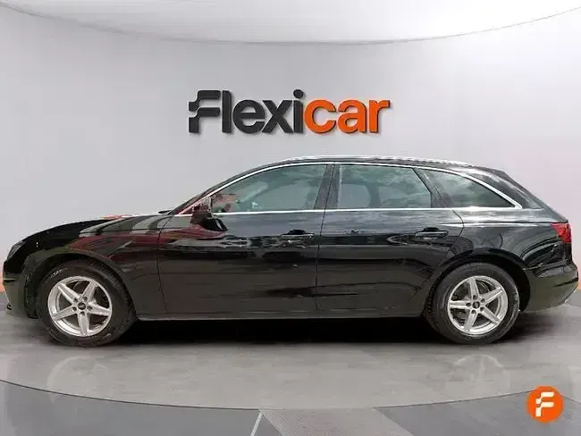 Usado Audi A4 Advanced Plus 150 CV (110 kW) 2023 Negro Familiar