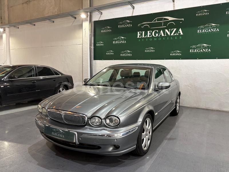 Gris / plata Usado 2004 Jaguar X-type Executive Berlina | 4990 € (Buen precio) - Imagen 1/4