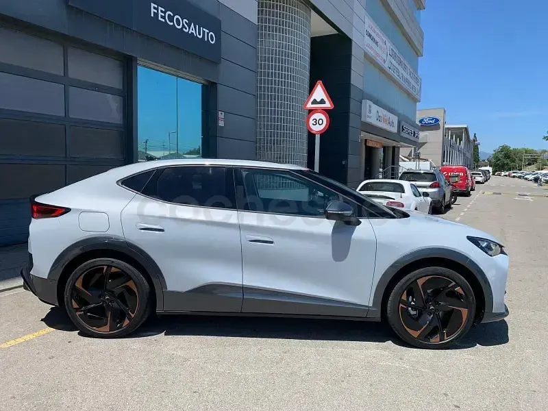 Usado Cupra Tavascan Endurance 210 kW (286 CV) 2025 Eléctrico SUV