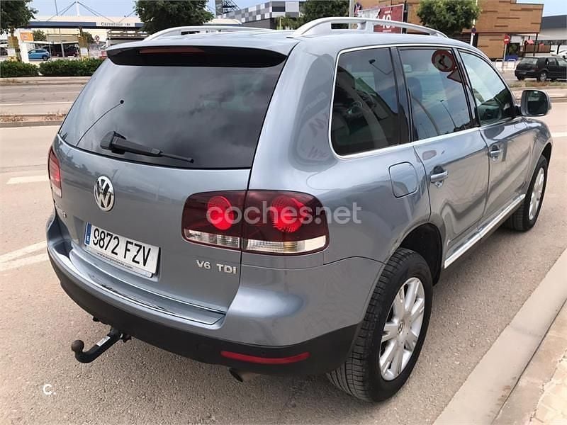 Usado VW Touareg 225 CV (165 kW) 2008 Azul SUV