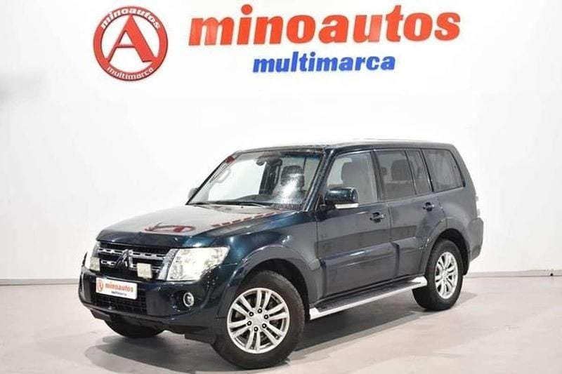 Usado Mitsubishi Pajero 203 CV (149 kW) 2012 Verde SUV