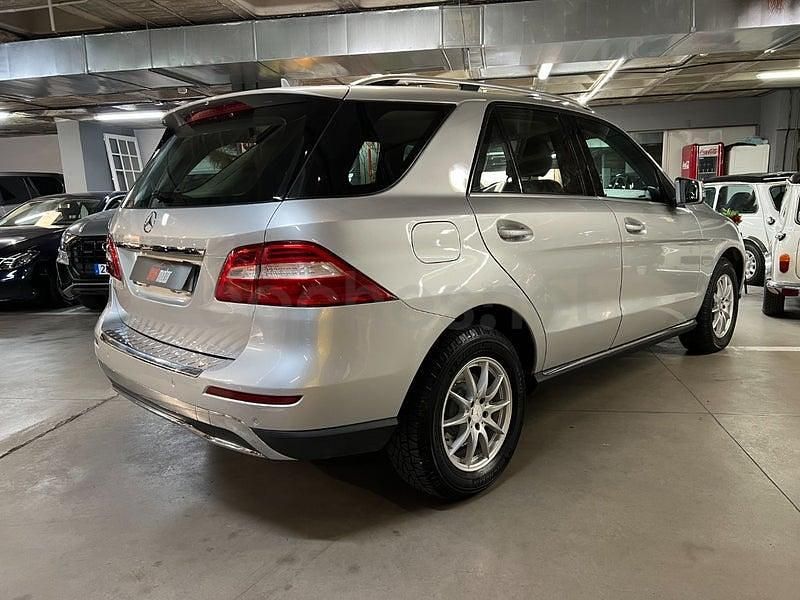 Usado Mercedes ML250 204 CV (150 kW) 2012 Gris / plata SUV