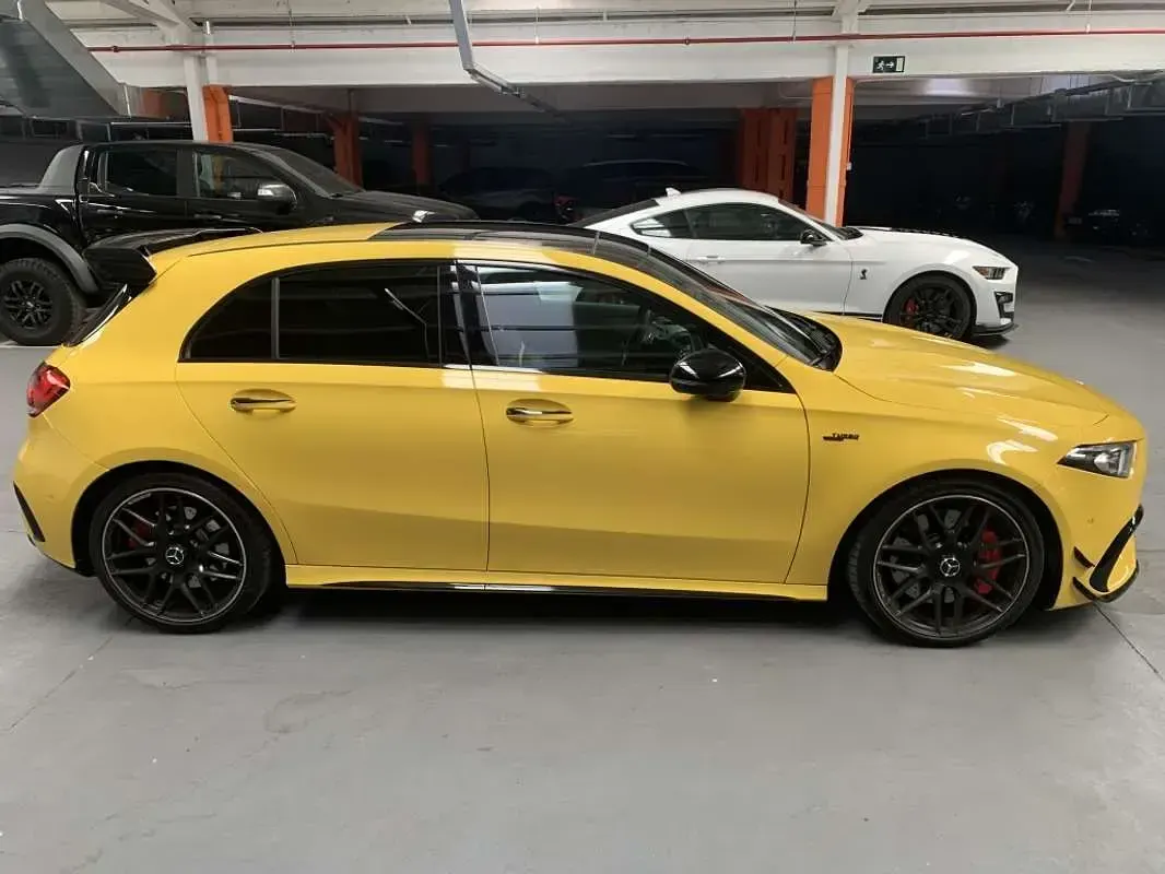 Usado Mercedes A45 AMG AMG 421 CV (309 kW) 2021 Amarillo Utilitario