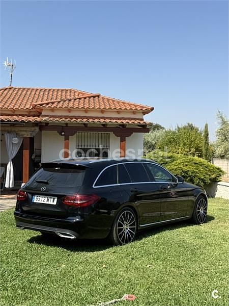 Usado Mercedes C200 150 CV (110 kW) 2019 Negro Familiar