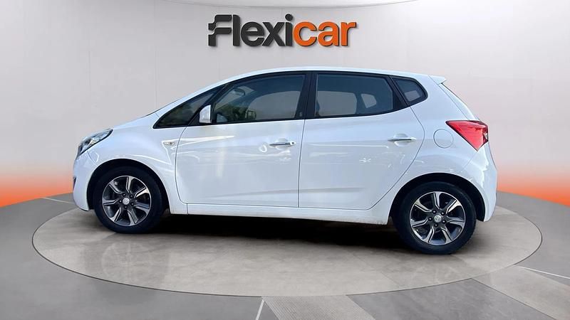 Usado Hyundai ix20 116 CV (85 kW) 2017 Blanco Utilitario