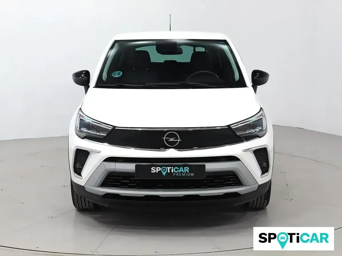 Usado Opel Crossland Elegance 110 CV (80 kW) 2024 Blanco SUV