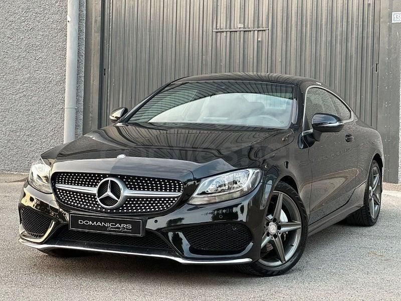 Usado Mercedes C220 AMG line 170 CV (125 kW) 2016 Negro Coupe