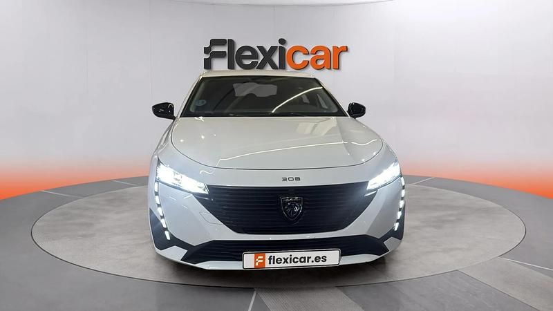 Usado Peugeot 308 Active 131 CV (96 kW) 2022 Blanco Berlina