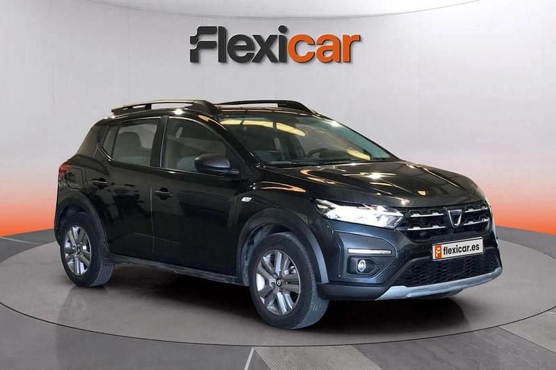 Negro Usado 2021 Dacia Sandero Comfort Utilitario | 13.090 € (Precio justo) - Imagen 1/4