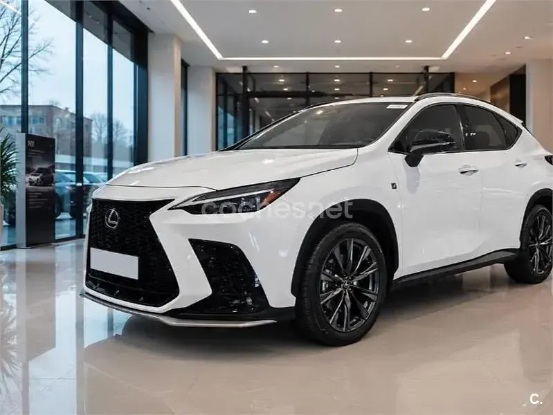 Usado Lexus NX450h+ Sport Line 306 CV (225 kW) 2022 Blanco SUV