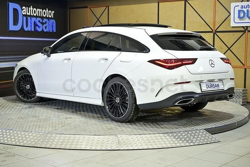 Usado Mercedes CLA220 Shooting Brake 192 CV (141 kW) 2024 Blanco Familiar