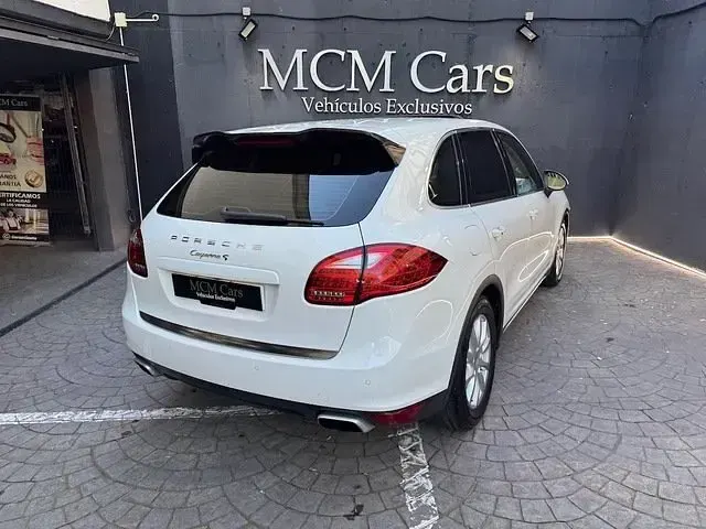 Usado Porsche Cayenne S 400 CV (294 kW) 2012 Blanco SUV