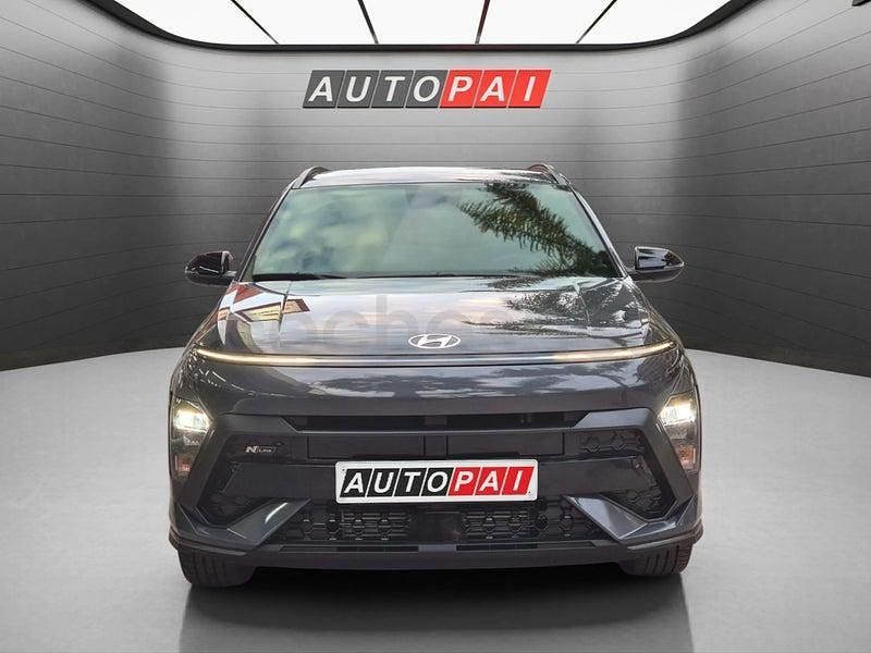 Usado Hyundai Kona N Line 120 CV (88 kW) 2023 Gris / plata SUV