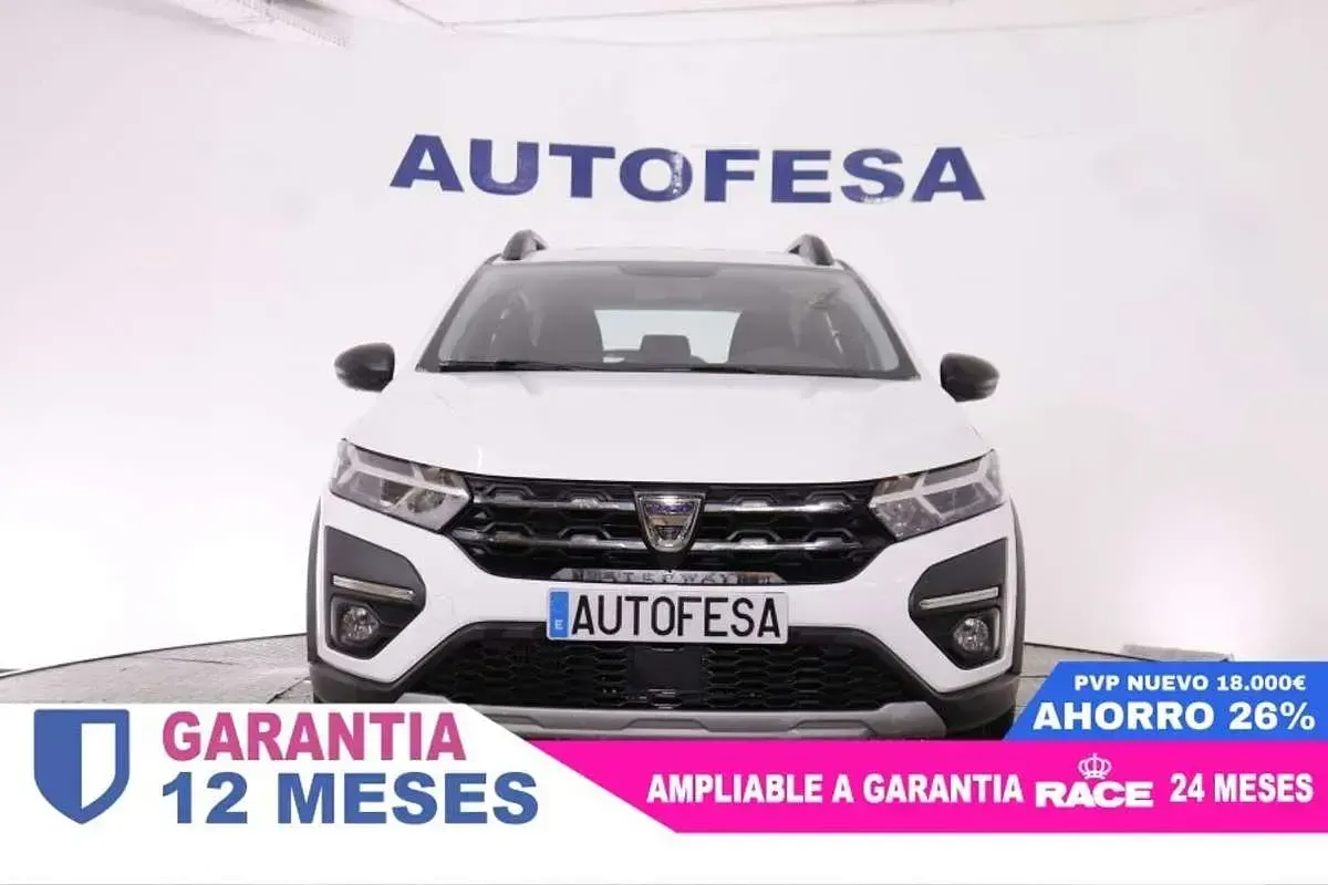 Usado Dacia Sandero Essentiel 101 CV (74 kW) 2022 Blanco Berlina