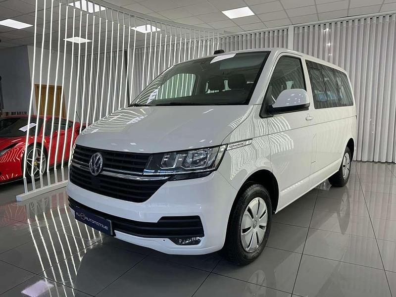Blanco Usado 2024 VW Caravelle Monovolumen | 37.990 € (Precio justo) - Imagen 1/4