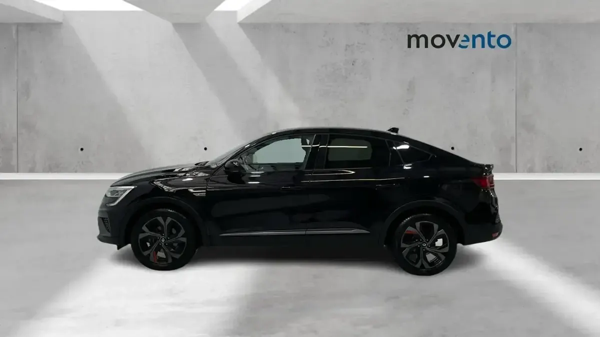 Usado Renault Arkana RS Line 145 CV (106 kW) 2022 Negro SUV